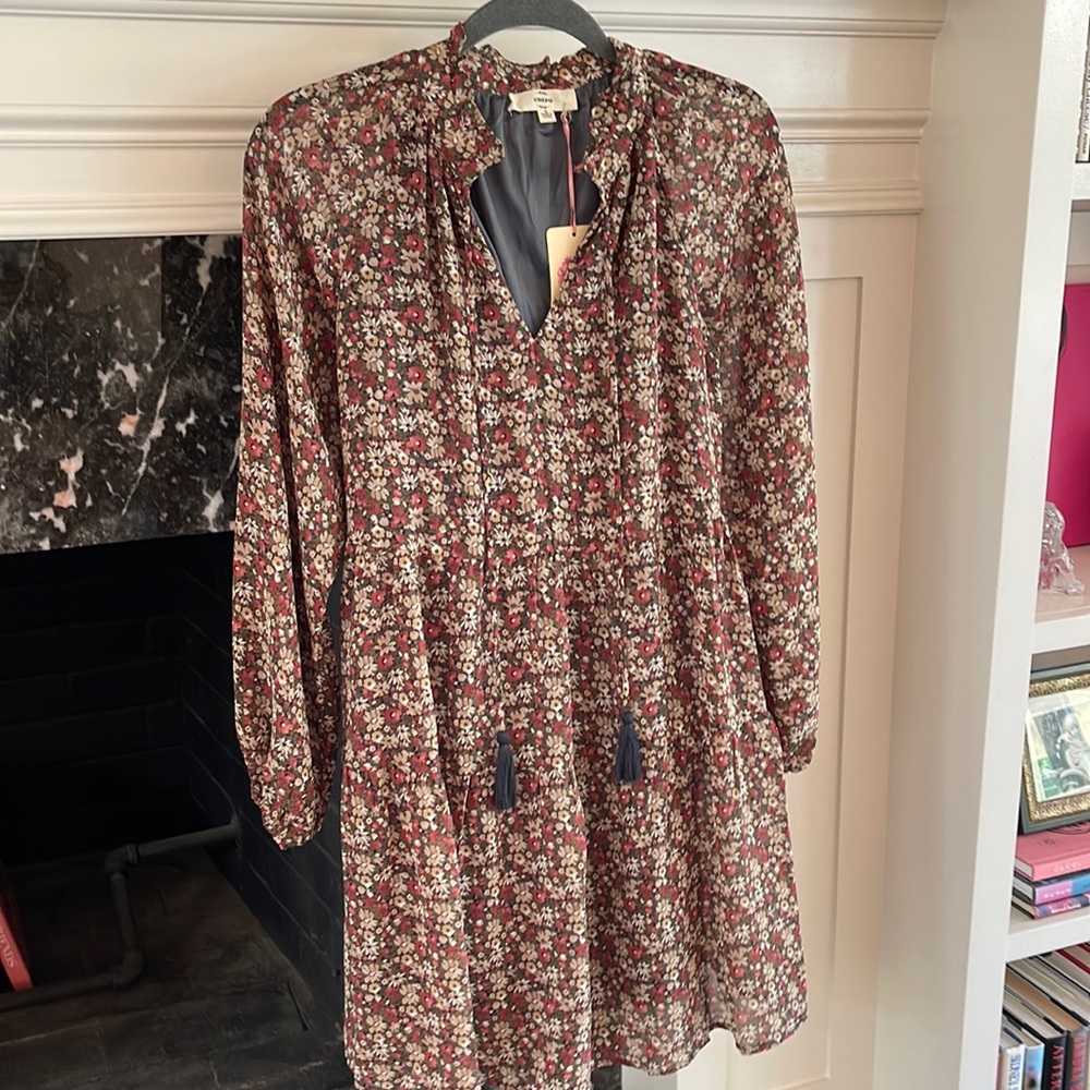 Entro floral dress size small